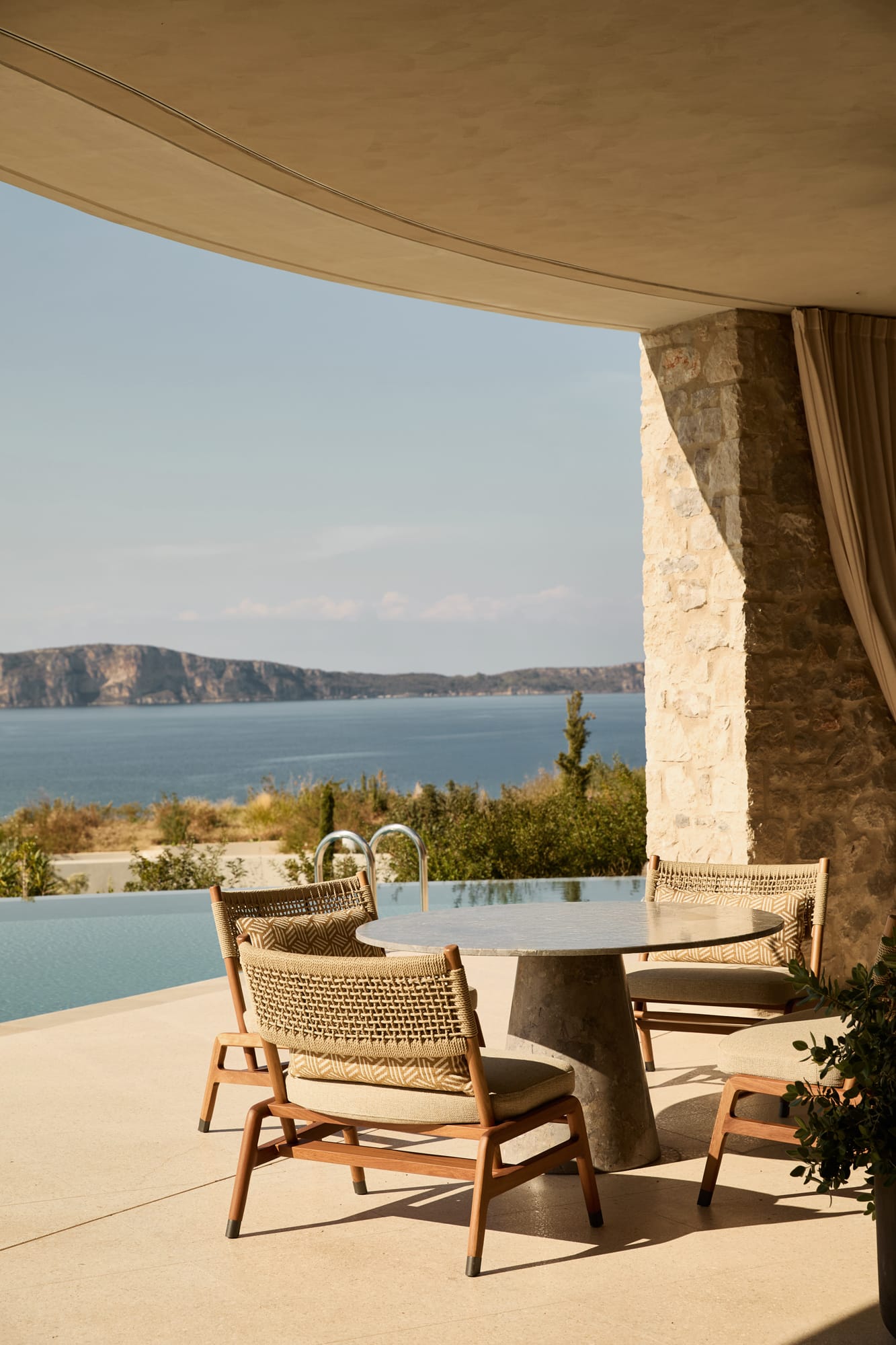 TombazisArchitects&K-Studio_MOCNA_033_HelenCathcart_Web