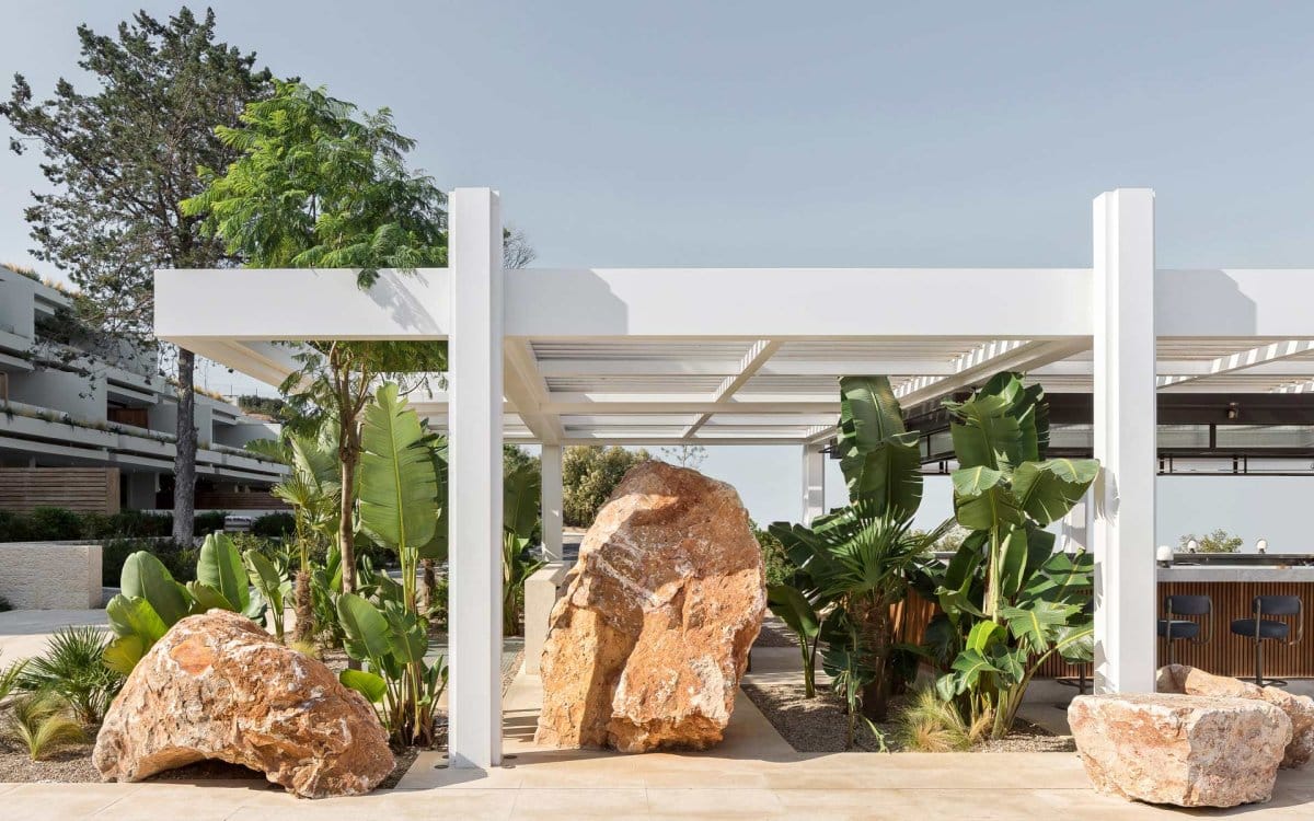 K-Studio_Helios_0005_PeterLanders