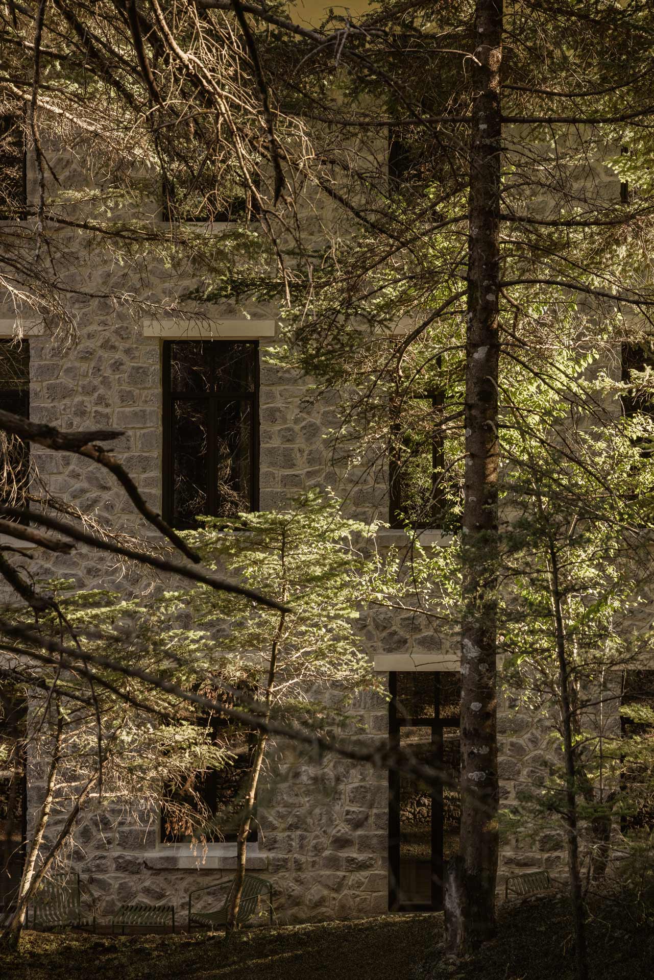 K-Studio&Monogon_Manna_010_AnaSantl_Web