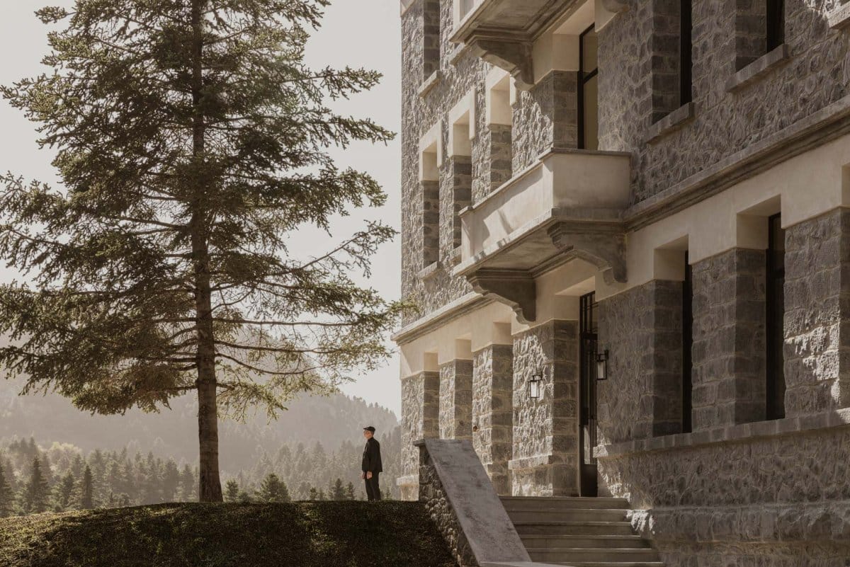 K-Studio&Monogon_Manna_019_AnaSantl_Web