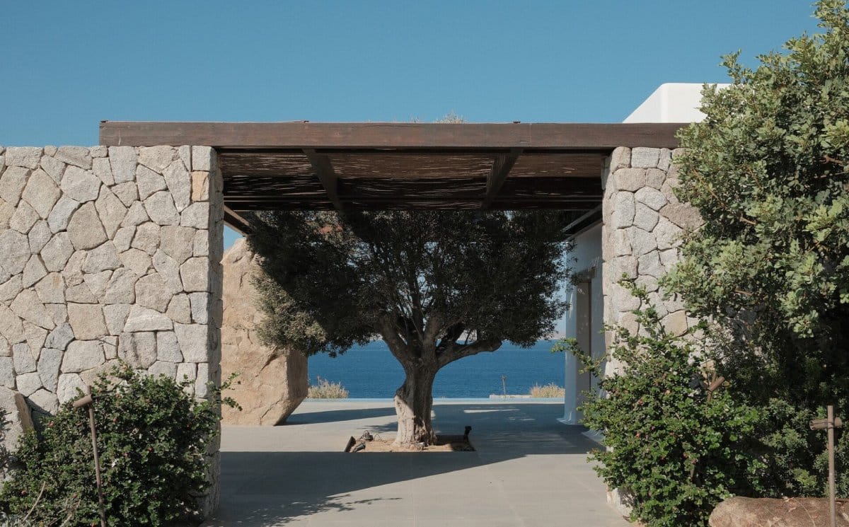 Villa-Mandra-by-K-Studio-Main-03_01